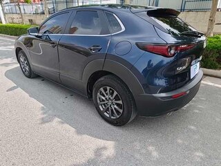 2022 Mazda CX-30 I, чёрный, 2093302 рублей, вид 4