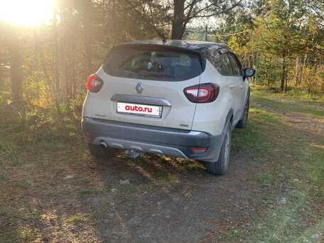 2017 Renault Kaptur I, бежевый, 1300000 рублей, вид 2