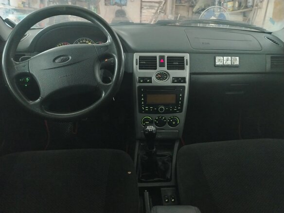 2011 Lada (ВАЗ) Priora I, серебристый, 440000 рублей - вид 9