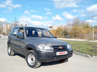 2012 Chevrolet Niva I Рестайлинг, серый, 375000 рублей, вид 1
