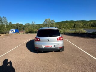 2011 Volkswagen Tiguan I, серебристый, 1120000 рублей, вид 3