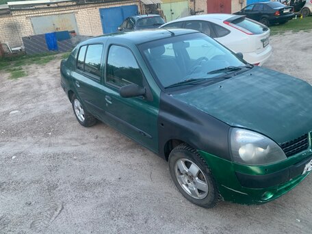 2003 Renault Symbol I Рестайлинг, зелёный, 130000 рублей, вид 2