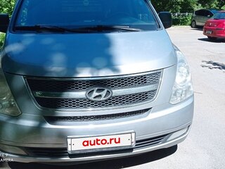 2011 Hyundai Grand Starex I, серый, 880000 рублей, вид 1