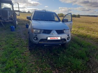 2007 Mitsubishi L200 IV, серебристый, 550000 рублей, вид 2