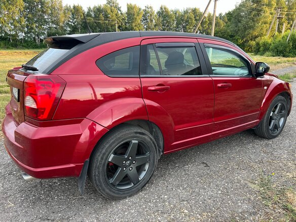 2008 Dodge Caliber I, красный, 590000 рублей - вид 4