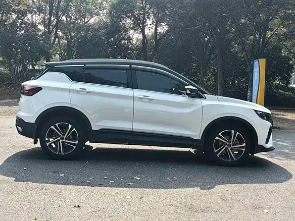 2022 Geely Coolray (Binyue) I, белый, 985000 рублей - вид 5