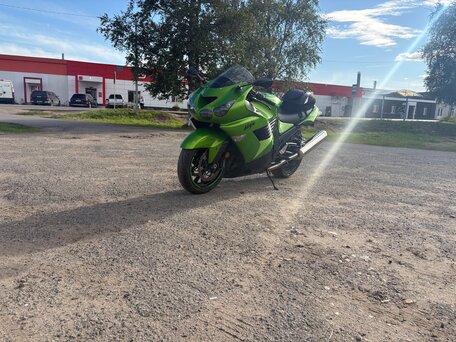 2011 Kawasaki ZZR 1400, зелёный, 650000 рублей, вид 1