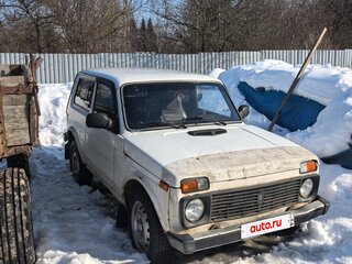 2002 Lada (ВАЗ) 2121 (4x4) I Рестайлинг, белый, 230000 рублей, вид 1