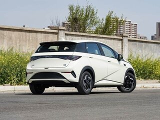 2025 BYD Dolphin 45.12 kWh I Рестайлинг, бежевый, 1426000 рублей, вид 5