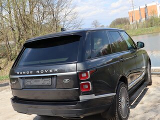 2021 Land Rover Range Rover IV Рестайлинг, серый, 10400000 рублей, вид 4