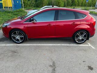 2012 Ford Focus III, красный, 970000 рублей, вид 5