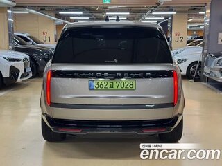 2025 Land Rover Range Rover P550e V, бежевый, 19350000 рублей, вид 3