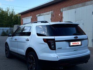 2014 Ford Explorer Sport V, белый, 1990000 рублей, вид 4