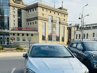 2016 Mercedes-Benz CLA 180 I (C117, X117), серебристый, 1695000 рублей, вид 1