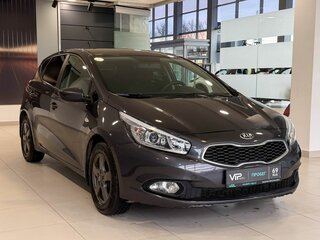 2014 Kia Ceed II, серый, 915000 рублей, вид 3