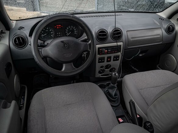 2009 Renault Logan I, чёрный - вид 5