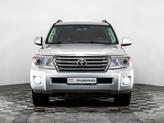 2012 Toyota Land Cruiser 200 Series Рестайлинг 1, серебристый, 3429370 рублей, вид 3
