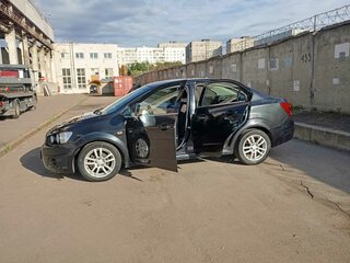 2014 Chevrolet Aveo II, чёрный, 650000 рублей, вид 5