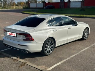 2019 Volvo S60 III, белый, 2900000 рублей, вид 4