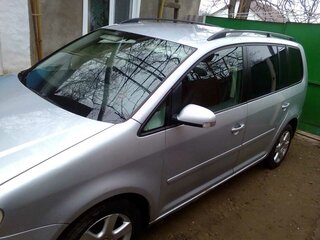 2004 Volkswagen Touran I, серебристый, 500000 рублей, вид 5