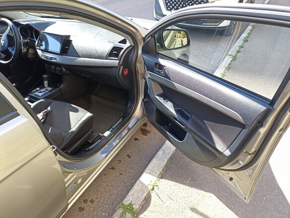 2008 Mitsubishi Lancer X, бежевый, 610000 рублей - вид 28