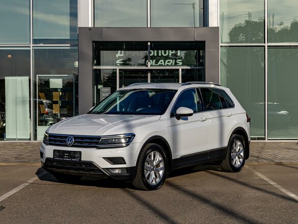 2018 Volkswagen Tiguan II, белый, 2275000 рублей