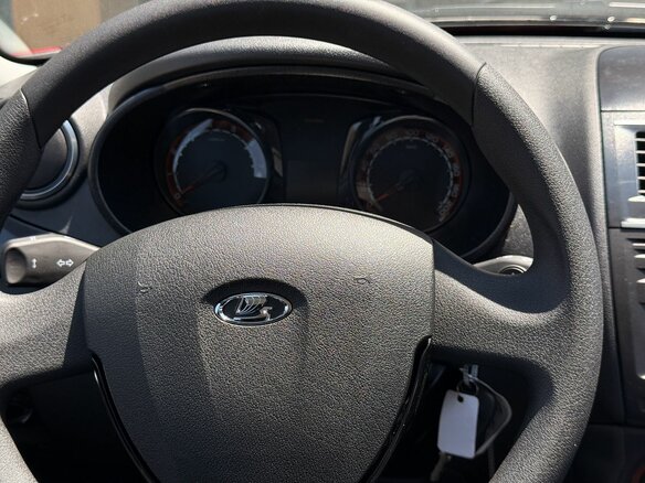 2026 Lada (ВАЗ) Granta Cross I Рестайлинг, красный, 1252000 рублей - вид 15