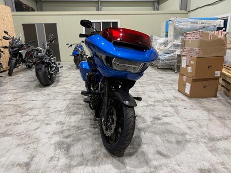 2026 Harley-Davidson CVO Road Glide, синий, 5871000 рублей, вид 3