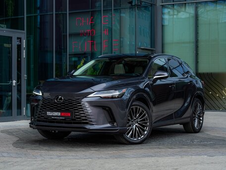 Lexus RX V