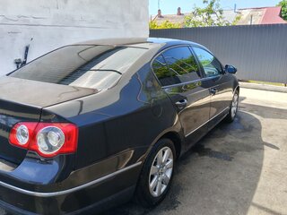 2005 Volkswagen Passat B6, чёрный, 690000 рублей, вид 3