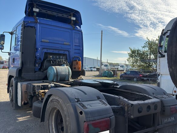 2008 MAN TGA, синий, 1650000 рублей - вид 3