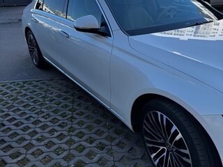 2022 Mercedes-Benz S-Класс 450 4MATIC VII (W223), белый, 12000000 рублей, вид 1