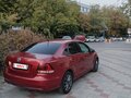 2016 Volkswagen Polo V Рестайлинг, красный, 870000 рублей - вид 4