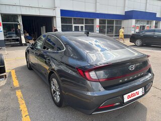 2021 Hyundai Sonata VIII (DN8), серый, 1950000 рублей, вид 5