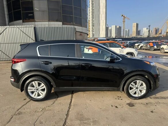2018 Kia Sportage IV, чёрный, 2040000 рублей - вид 1