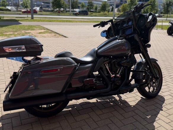 2022 Harley-Davidson Street Glide ST, серый, 2550000 рублей - вид 4