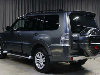 2012 Mitsubishi Pajero IV Рестайлинг 1, серый, 1749000 рублей, вид 4