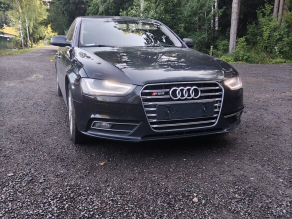 2012 Audi A4 IV (B8) Рестайлинг, чёрный, 1000000 рублей - вид 1
