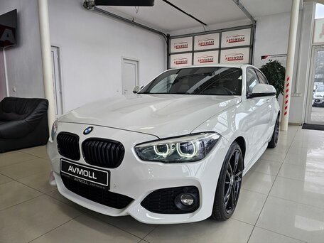 2019 BMW 1 серии 118i II (F20/F21) Рестайлинг 2, белый, 2649000 рублей, вид 2