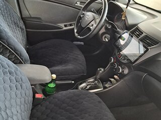 2014 Hyundai Solaris I, белый, 890000 рублей, вид 4