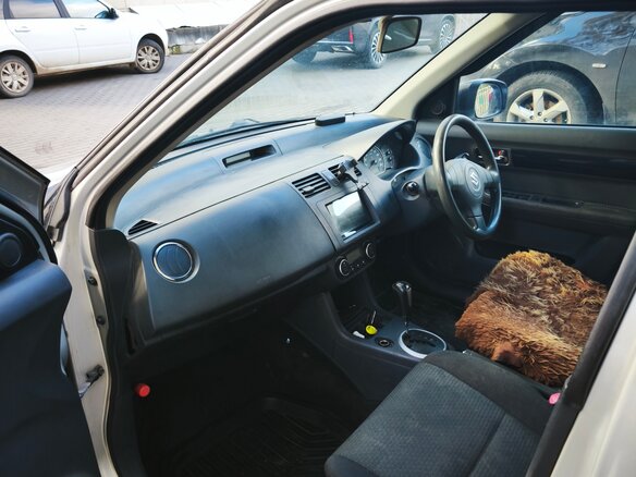 2009 Suzuki Swift III, серебристый, 450000 рублей - вид 5