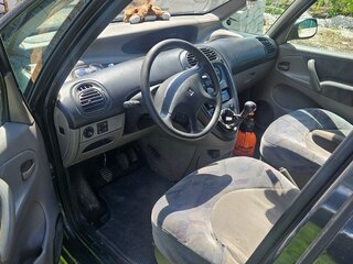 1999 Citroen Xsara Picasso, чёрный, 265000 рублей, вид 4