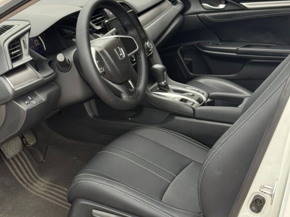 2018 Honda Civic X, белый, 1090000 рублей - вид 3