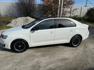 2018 Skoda Rapid I Рестайлинг, белый, 1200000 рублей, вид 4