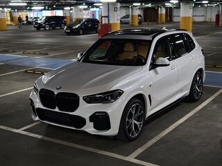 2021 BMW X5 40i IV (G05/G18), белый, 7500000 рублей, вид 2