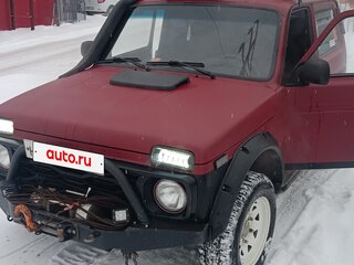 2011 Lada (ВАЗ) 2121 (4x4) I Рестайлинг, пурпурный, 670000 рублей, вид 1
