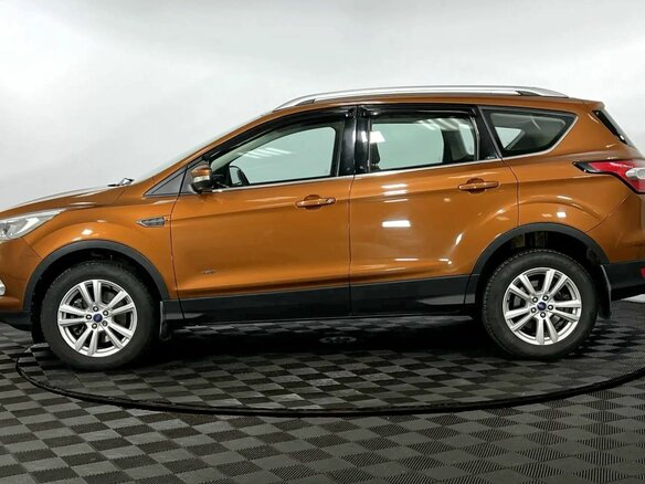 2018 Ford Kuga II Рестайлинг, коричневый, 1670000 рублей - вид 8