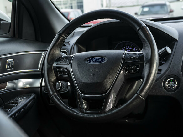 2018 Ford Explorer V Рестайлинг 2, белый, 2799000 рублей - вид 9