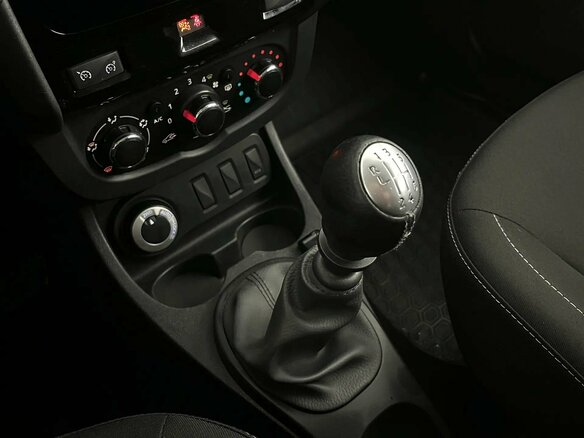 2019 Renault Duster I Рестайлинг, зелёный, 1355000 рублей - вид 14
