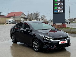 2022 Kia Cerato IV, чёрный, 1970000 рублей, вид 3